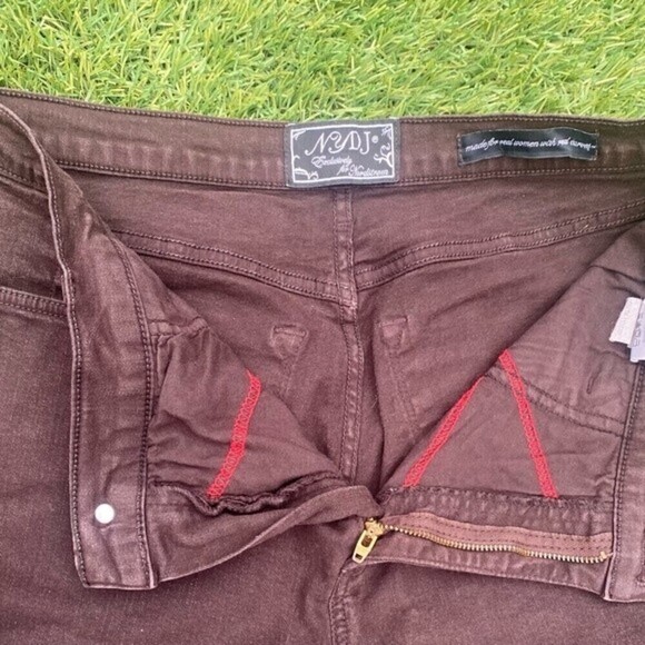 NYDJ Straight Leg Grey Pant size 12 used excellent condition made for Nordstrom - Picture 6 of 8